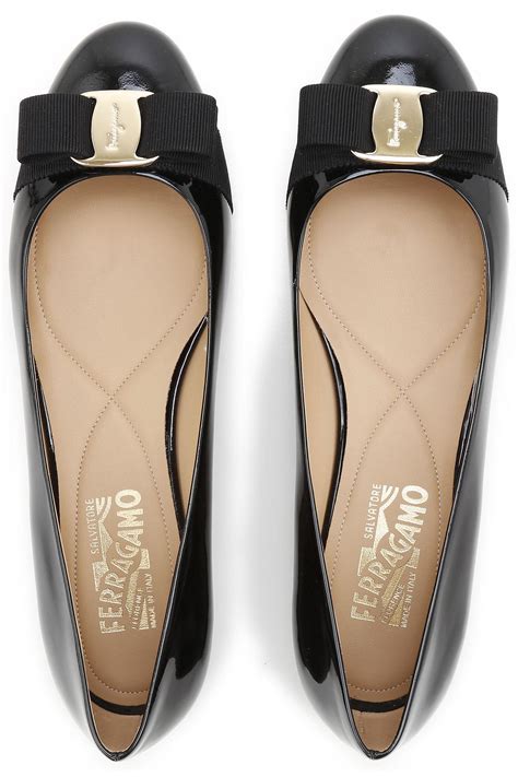 ferragamo sale shoes womens